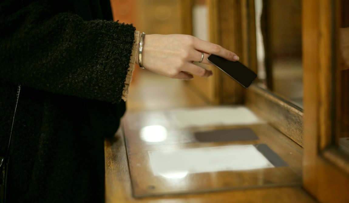 Anne's Card Stayed in the Machine: A Cash Access Story